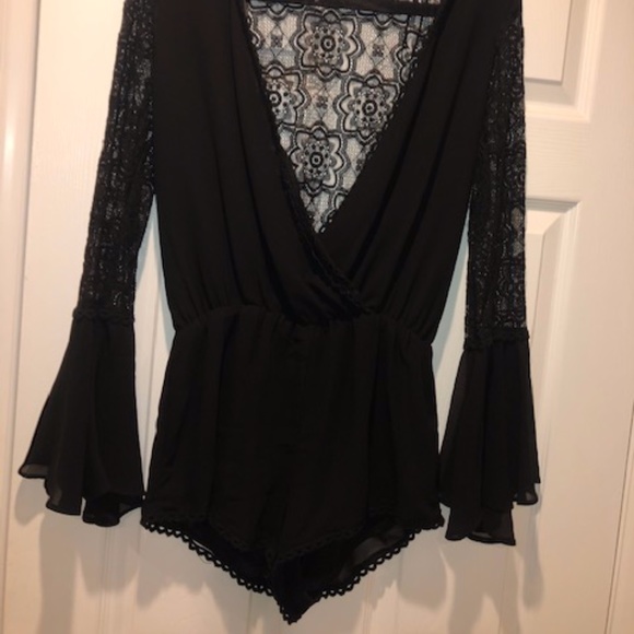 Romper - Picture 2 of 3